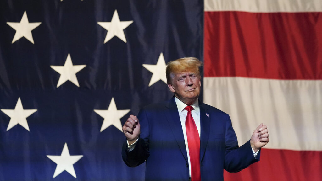 El expresidente de EE.UU. Donald Trump en un evento del Partido Republicano en la ciudad de Columbus, Georgia, el 10 de junio de 2023. // Foto: John Bazemore / AP/Archivo