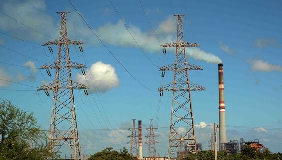 Generación de energía en la Termoeléctrica 10 de Octubre, en el municipio de Nuevitas, en Camagüey, el 25 de febrero de 2023.  // Foto: ACN.