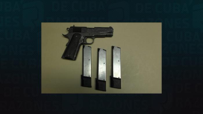 Armamento ocupado durante la detención // Foto: Razones de Cuba