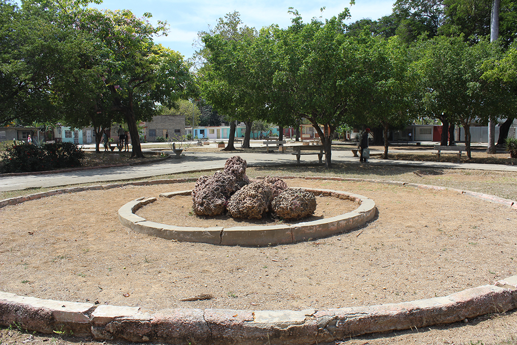 La recién inaugurada Plaza de Vallespín el 28 de octubre de 1894, tuvo como madrina Soledad Zayas de Vallespín. // Foto: Marlene Herrera