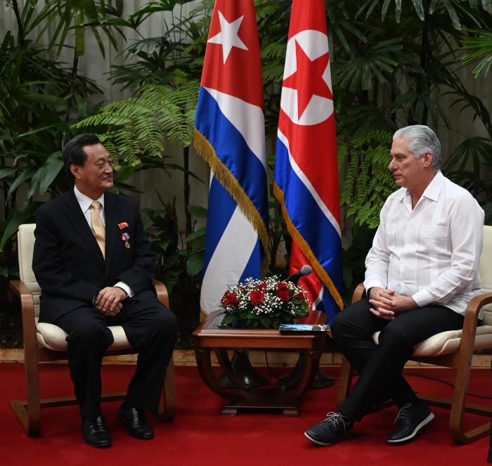 Nuestras relaciones han madurado con el paso del tiempo, han perdurado y se han consolidado», dijo el Presidente cubano. // Foto: Estudios Revolución