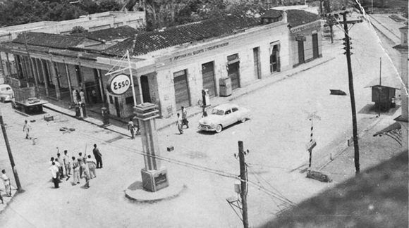 El 9 de abril de 1958, cerca de las 11:00 a.m. varias emisoras de radio lanzaron un llamado a la huelga general revolucionaria. // Foto: Archivo de Cubadebate