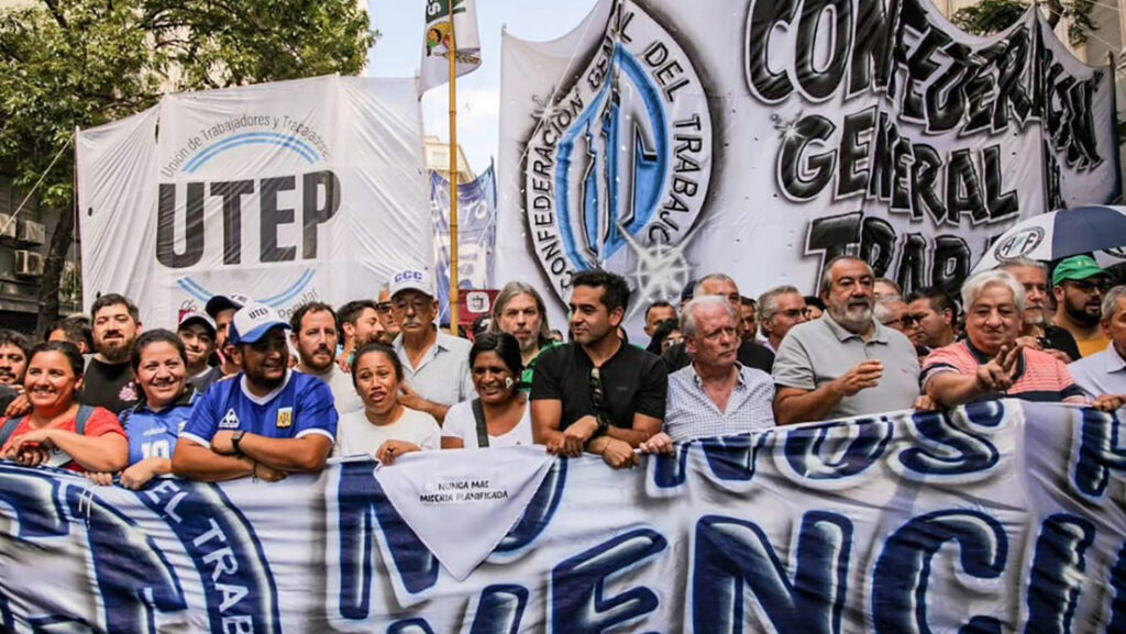 La Confederación General del Trabajo (CGT) de Argentina en una marcha por el Día del Trabajador, 1 de mayo de 2023CGT