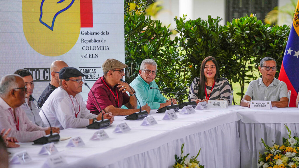 Mesa de diálogo entre el Gobierno de Colombia y el Ejército de Liberación Nacional (ELN) en Caracas, Venezuela, el 14 de agosto de 2023Matias Delacroix / AP