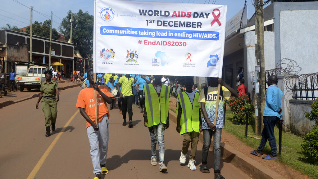 Marcha en el marco del Día Mundial del SIDA, en Kampala, Uganda, el 1 de diciembre de 2022.Nicholas Kajoba / Gettyimages.ru