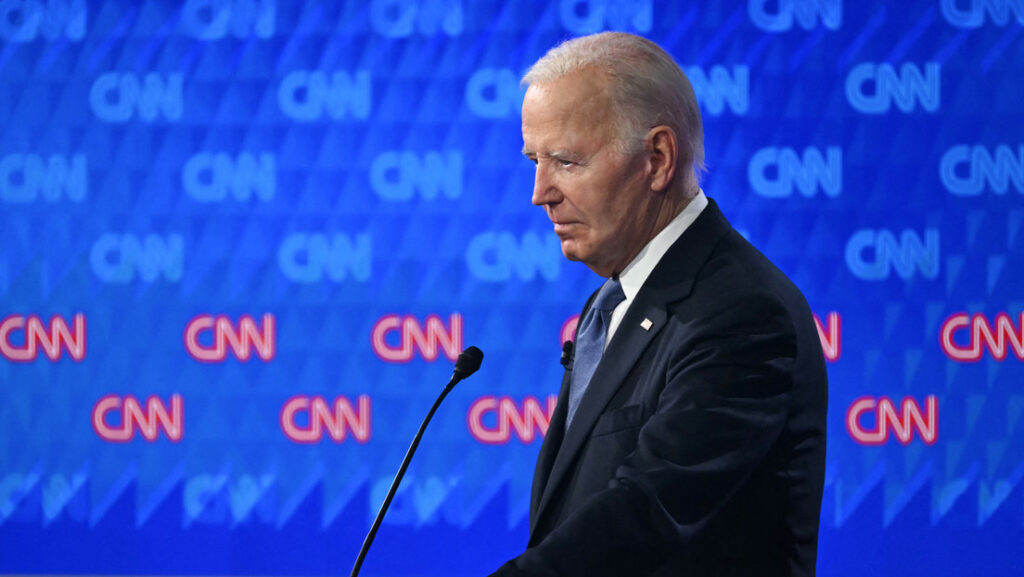 El presidente de EE.UU., Joe Biden, en el debate con el expresidente, Donald Trump, el 27 de junio de 2024.Andrew Caballero-Reynolds / AFP