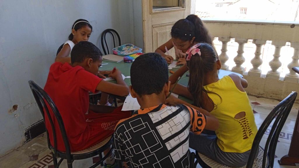 Los talleres literarios son una opción para el verano // Foto: Cortesía de Susel Ortiz