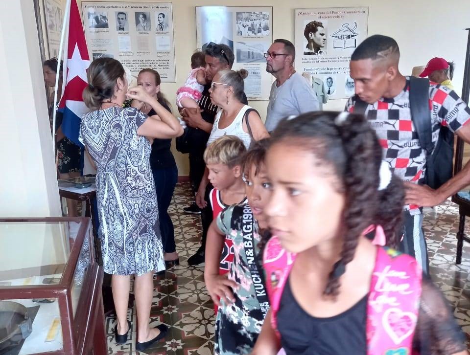 Recorrido por el Museo de Luchas Obreras // Foto Museo de Luchas Obreras (Facebook)