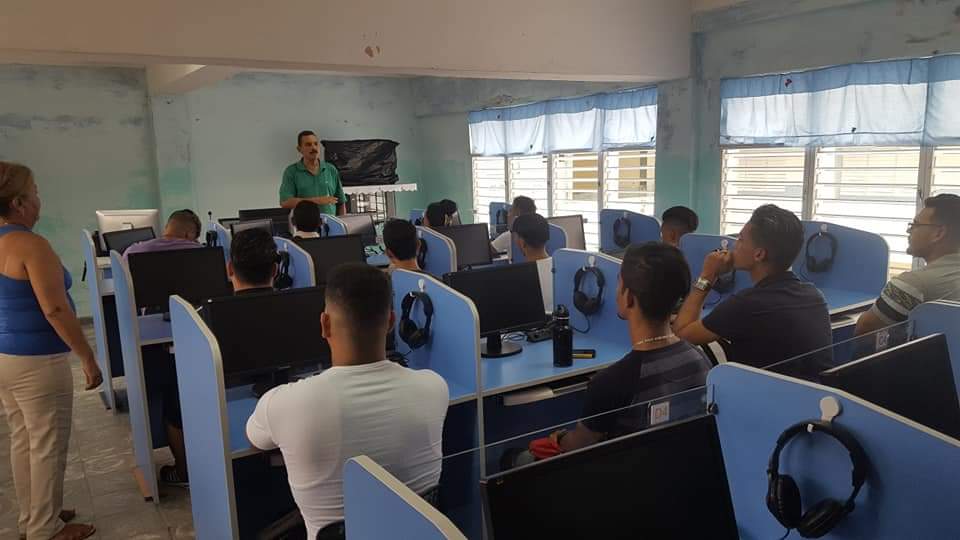 Iniciaran cursos de verano en la escuela de idiomas José Machado de Manzanillo // Foto tomada de Internet
