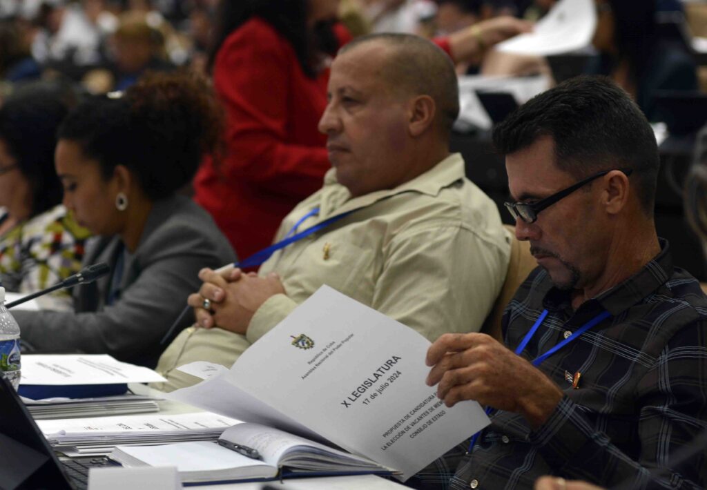 Tercer período ordinario de sesiones de la Asamblea Nacional del Poder Popular (ANPP), en su X Legislatura. (Tony Hernández Mena / Cubahora)
