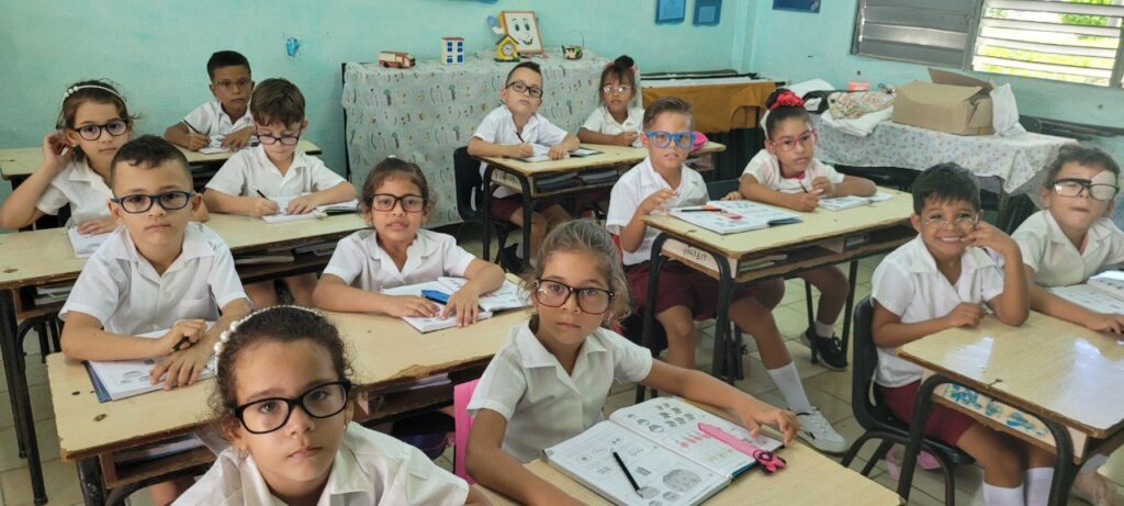 La escuela especial Ricardo Rodríguez de esta ciudad atiende a niños con dificultades visuales // Foto Katherine Cedeño Aleaga