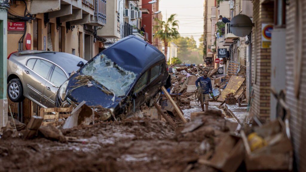 Manu Fernandez / AP