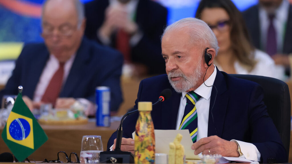 El presidente de Brasil, Luiz Inácio Lula da Silva, durante la primera sesión de trabajo de la cumbre del G20 2024. Río de Janeiro, 18 de noviembre de 2024.Buda Mendes / Gettyimages.ru