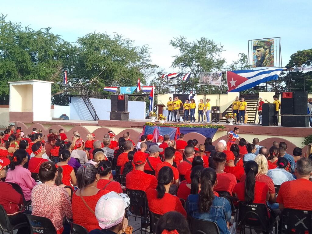 Acto por aniversario 66 del triunfo de la Revolución Cubana // Foto: Roberto Mesa Matos