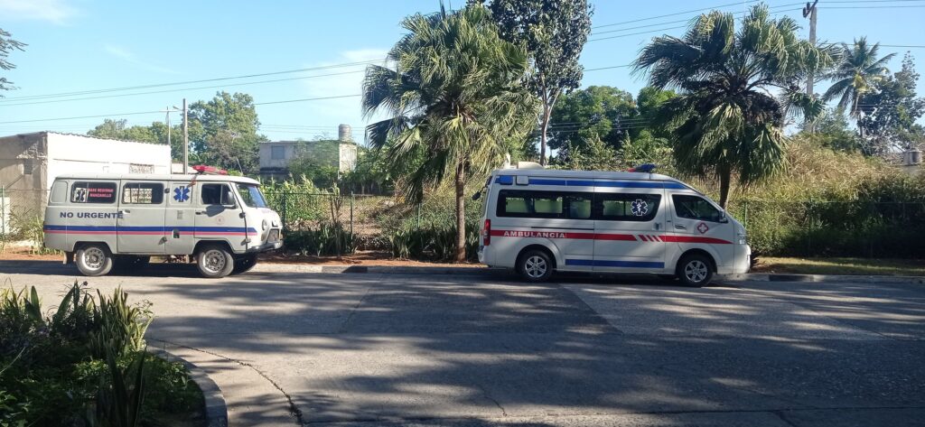 Listos para atender las emergencias quirúrgicas // Foto: tomada del perfil Facebook de Doctor Enrique Alejandro Matos Lastres