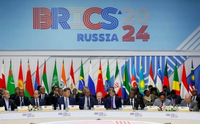 Líderes y representantes internacionales durante la cumbre del BRICS celebrada en Kazán, Rusia, en octubre de 2024 Foto: EFE