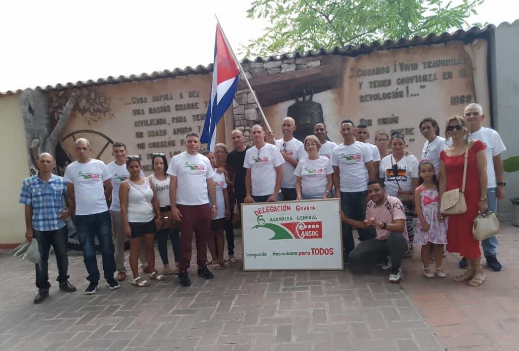 Delegación de Granma a Asamblea General de la Asociación Nacional de  Sordos de  Cuba (Ansoc) // Foto: Ansoc en Facebook