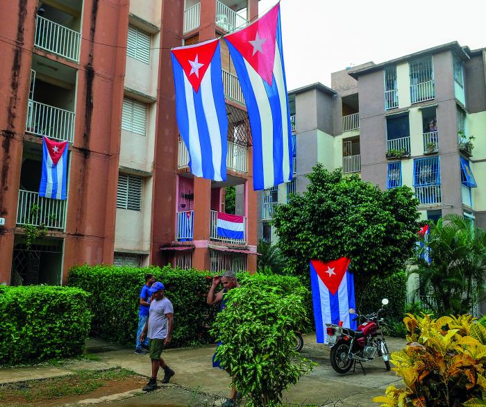 La relación con los jóvenes, favorece el crecimiento de las labores cederistas. Foto: José Manuel Correa