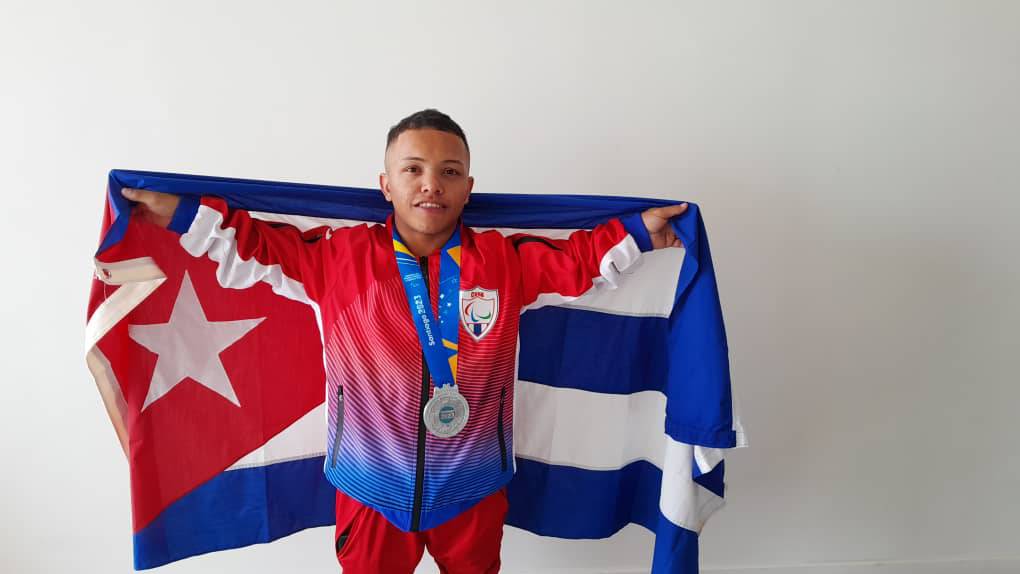 Foto: perfil Facebook de Emmanuel González