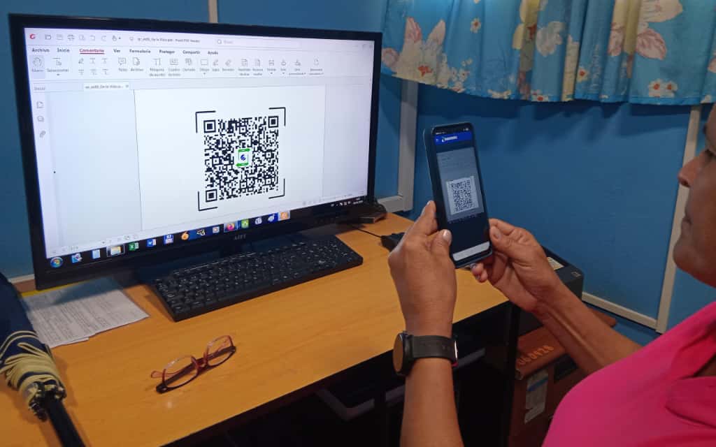 Bancarización // Foto: Samantha Cabrera