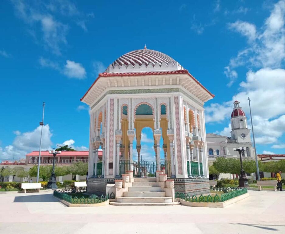 Glorieta del parque Carlos Manuel de Céspedes // Foto: Claudia Sánchez