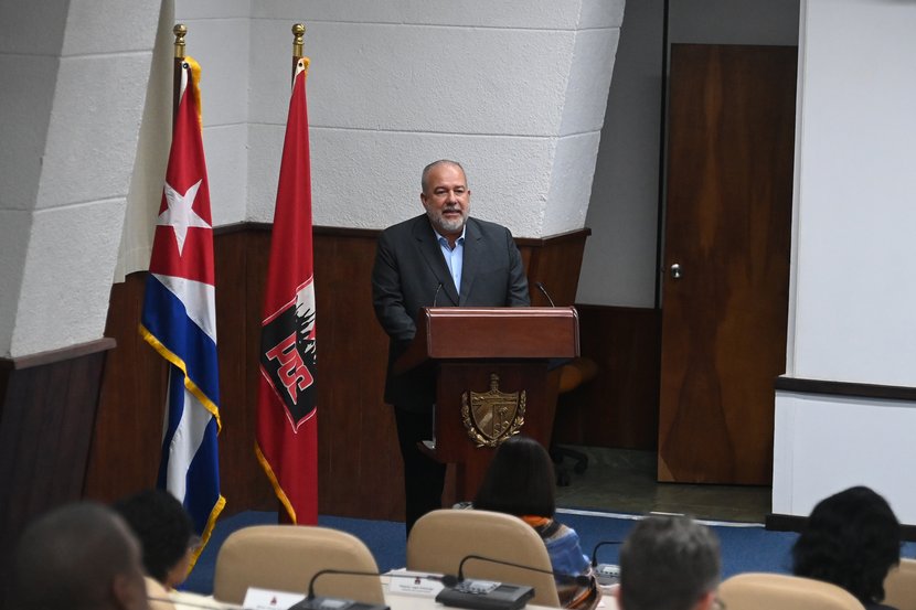 Foto: Estudios Revolución