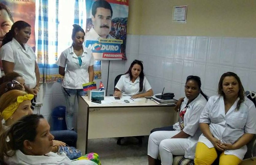 Colaboradores manzanilleros en Venezuela a buen resguardo