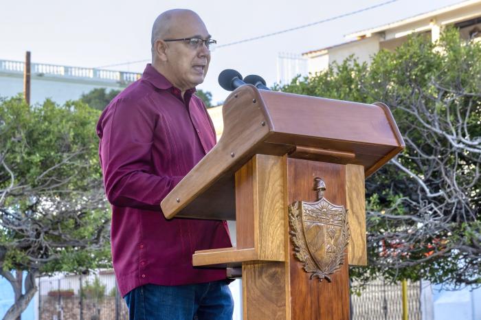 «Nuestra respuesta seguirá siendo la defensa de la soberanía y la dignidad nacional», afirmó Morales Ojeda. Foto: Alejandro Azcuy