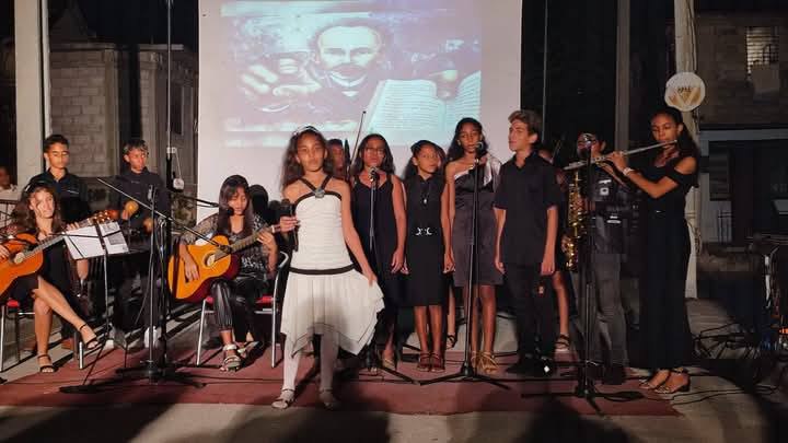 Cada noche del 27 de enero en Manzanillo tienen lugar las Vigilias Martianas //Foto: Roberto Mesa Matos