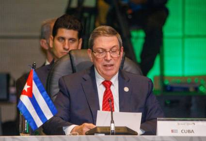 Rodríguez Parrilla llamó a la unidad y la cooperación como vías para enfrentar los objetivos y desafíos comunes. Autor: Twitter del Minrex Publicado: 21/03/2026 