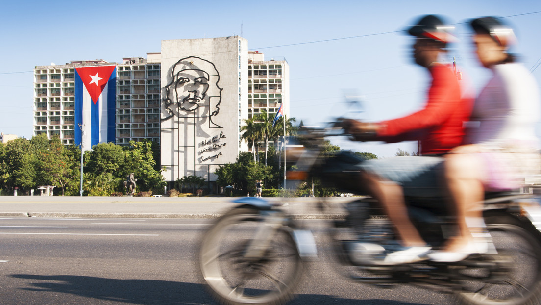 Vida cotidiana en Cuba, hoy asediada por el bloqueo petrolero de Estados Unidos.