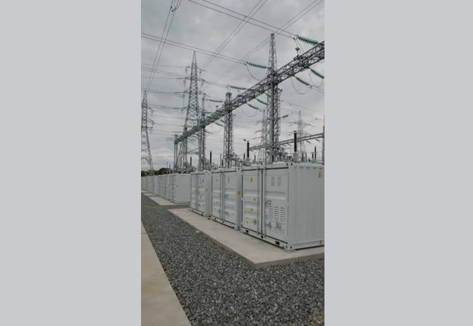Primer Sistema de Almacenamiento de Energía en Baterías (BESS) de Cuba, emplazado en la subestación de El Cotorro// Foto: tomada de Facebook