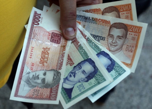 El dinero en efectivo, un problema con muchos incisos.// Foto ilustrativa 